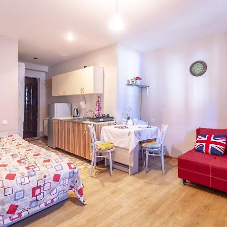 Marta At Monte Bakuriani Apartment Екстериор снимка